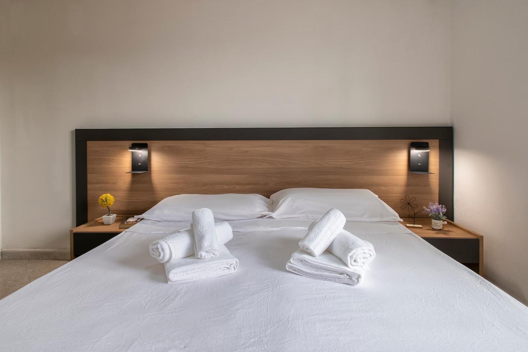 Oasis Guest House Альгеро Екстер'єр фото